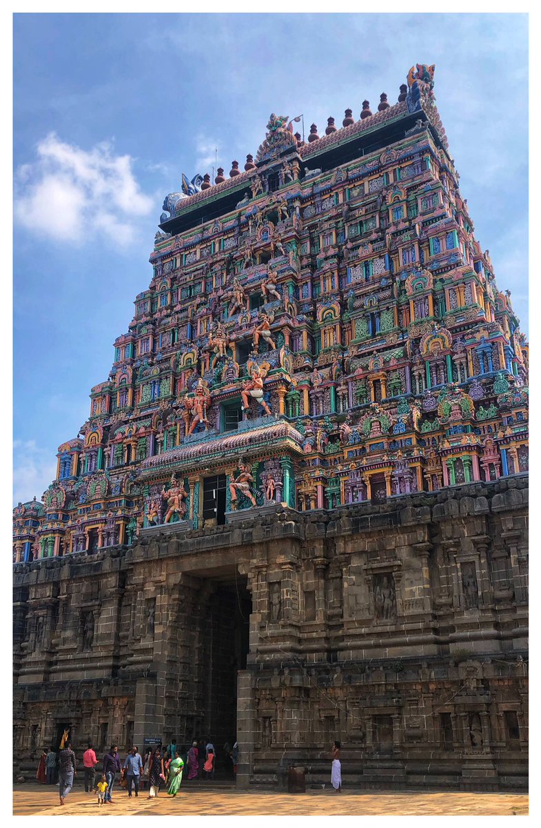 The temple has 4 Rajgopurams in 4 cardinal directions, built at different times and yet, all 4 Gopurams are uniform in size, structure and form. All are 7-storeyed and 135 feet tall. All have 13 Copper Kalashas on them.