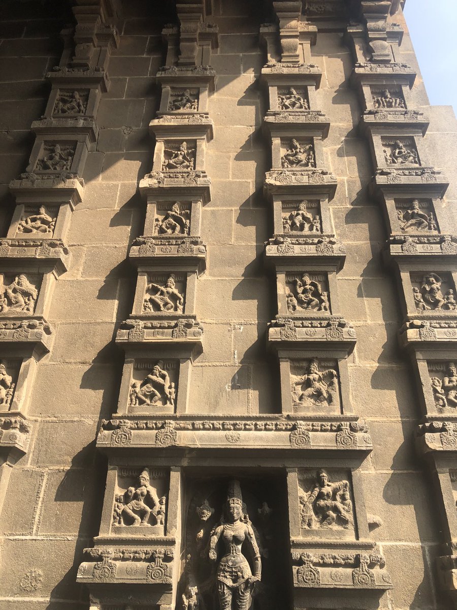 Each of the Gopurams have the display all the 108 karanas or dance poses of Lord Shiva as found in the Natya Shastra by Bharata Muni. These postures form the foundation of Bharatanatyam even today.