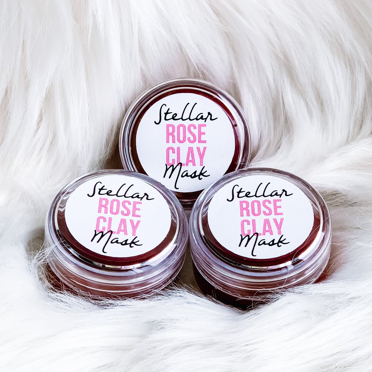 stellarsoaps's tweet image. 🌹 The FACIAL bar: the original favorite, floral edition
🌹 RUBY RED body bar: hydrating and sensual soap bar with rose &amp;amp; bergamot EOs
🌹 Rose Clay face mask: purify your skin with the best clay on earth &amp;amp; tea tree essential oil!