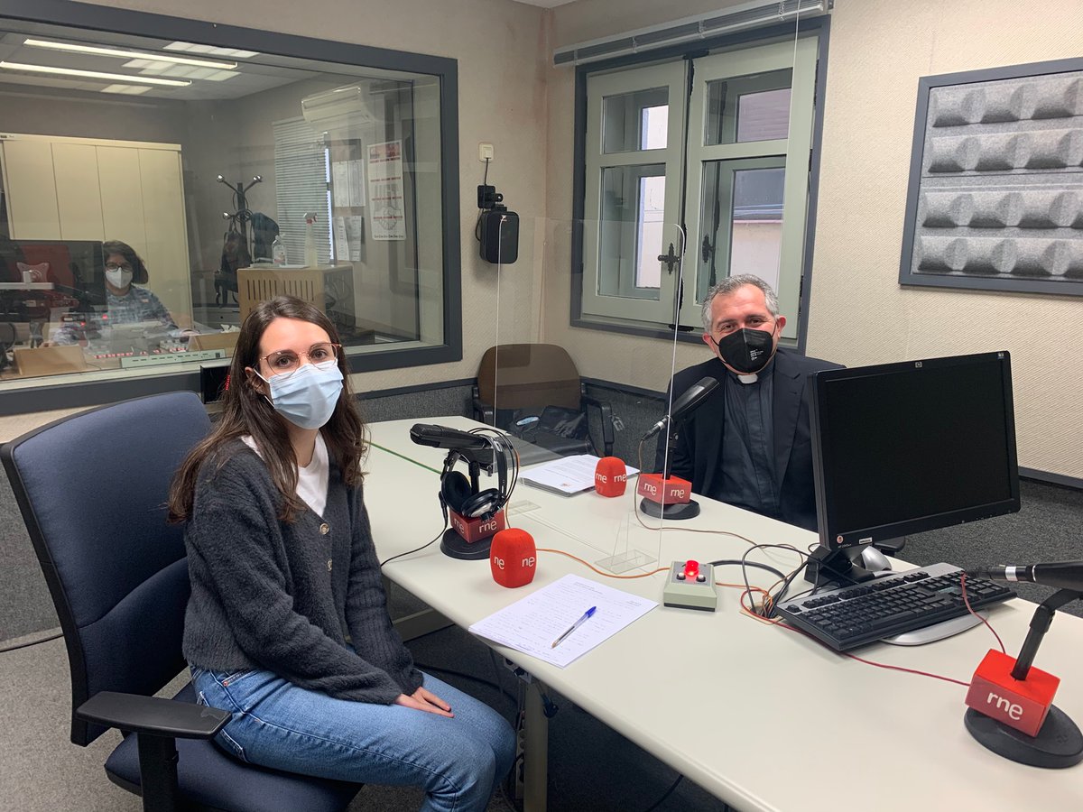 Este lunes en el informativo local de Toledo nuestra compañera <a href="/paloma_M97/">Paloma Castillo</a> entrevista al sacerdote talaverano <a href="/raulmuji/">Raúl Muelas</a> vicario de la Archidiócesis para hablar de los distintos proyectos que tienen en marcha <a href="/planpastoral/">Plan Pastoral</a> 

A las 8:45 horas en <a href="/radio5_rne/">Radio 5</a> 🎧🎙📻
