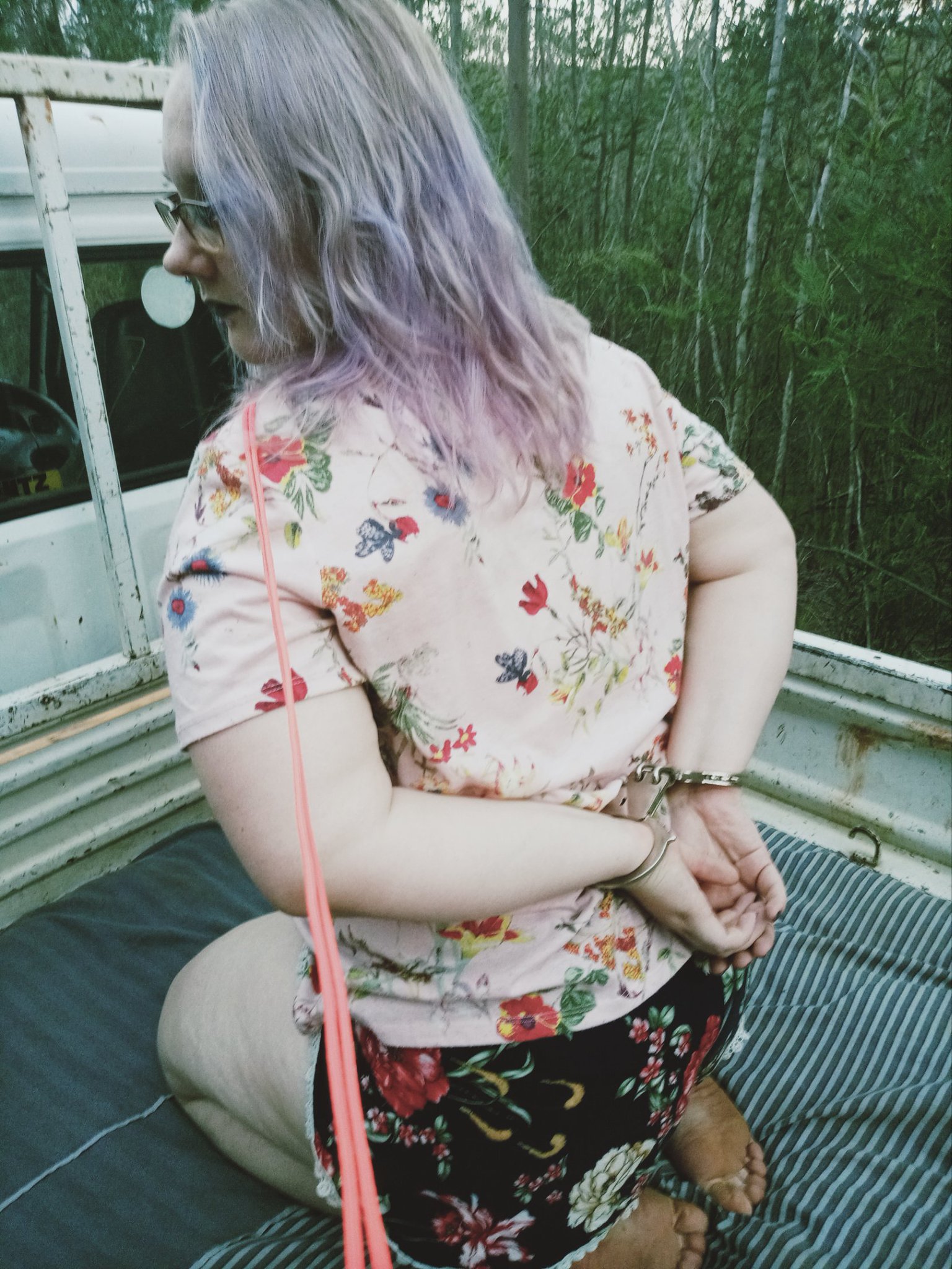 TW Pornstars UniKittySV. Twitter. Handcuffs and leashes.....😈 onlyfanscheap onlyfans 