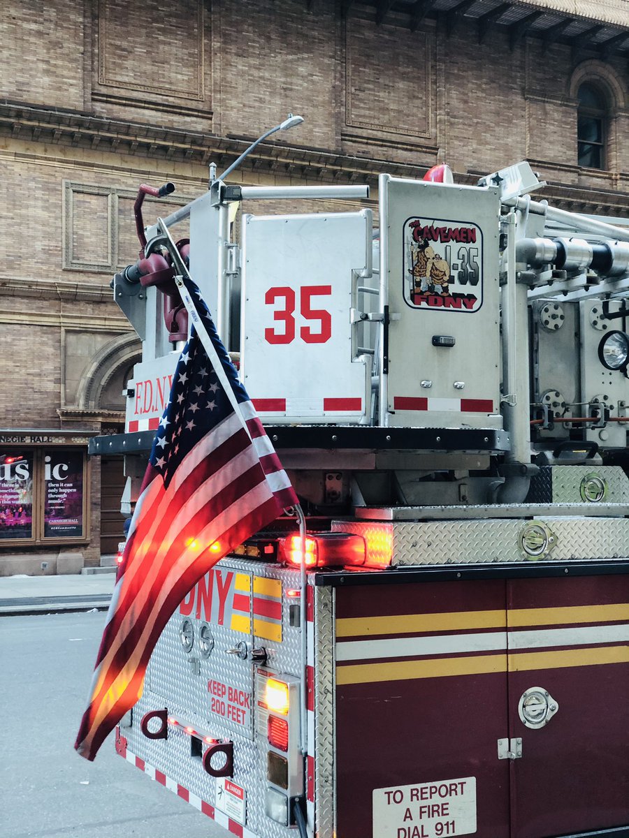 henry_the_brave's tweet photo. Henry and Ollie’s Fire tour of #NYC

These boys will hunt out Fire Engines wherever they go 🥰

Not managed to make it over to “The Cavemen” on W66th but we spotted Ladder 35 when we were out and about.

#HenryTheBrave #NYC #juniorfirefighter #FDNY #ladder35 #engine40 @FDNY https://t.co/TfkOngCA8Y