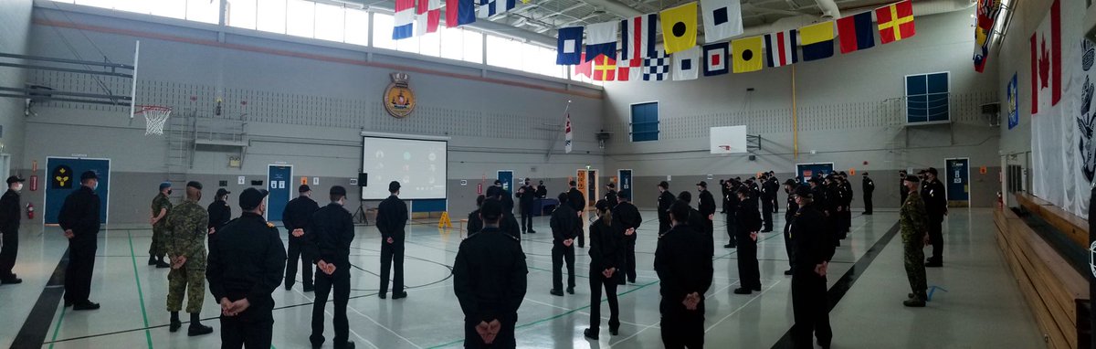 Comd_NAVRES's tweet photo. The FCPO and I were pleased to present the Fenco-MacLaren Trophy🏆 to the ship’s company of HMCS Brunswicker for their tremendous efforts in supporting NAVRES mission with the implementation of a satellite unit in Moncton, NB.
BZ to all! https://t.co/K7tlbfVTQe