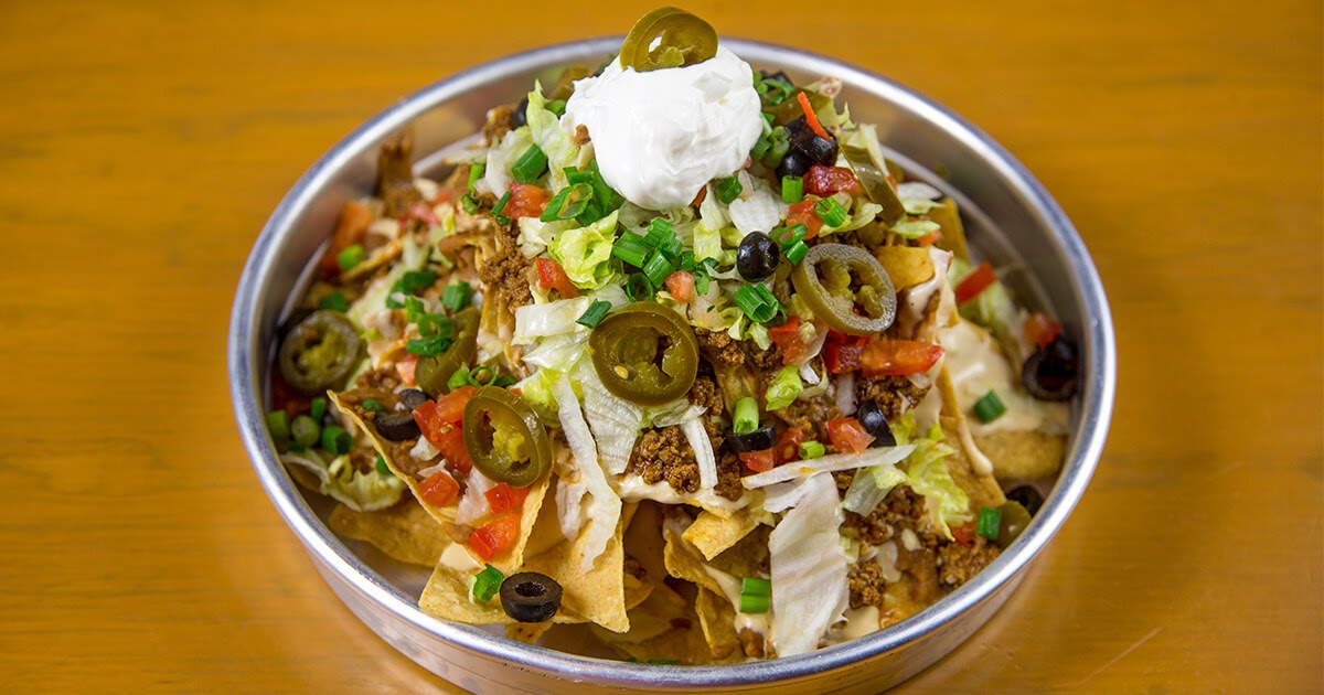 The #BigGame is always better with cold beer and Mucho Mucho Nachos. Come visit No Way Jose’s and get Game Day started right #PigeonForge