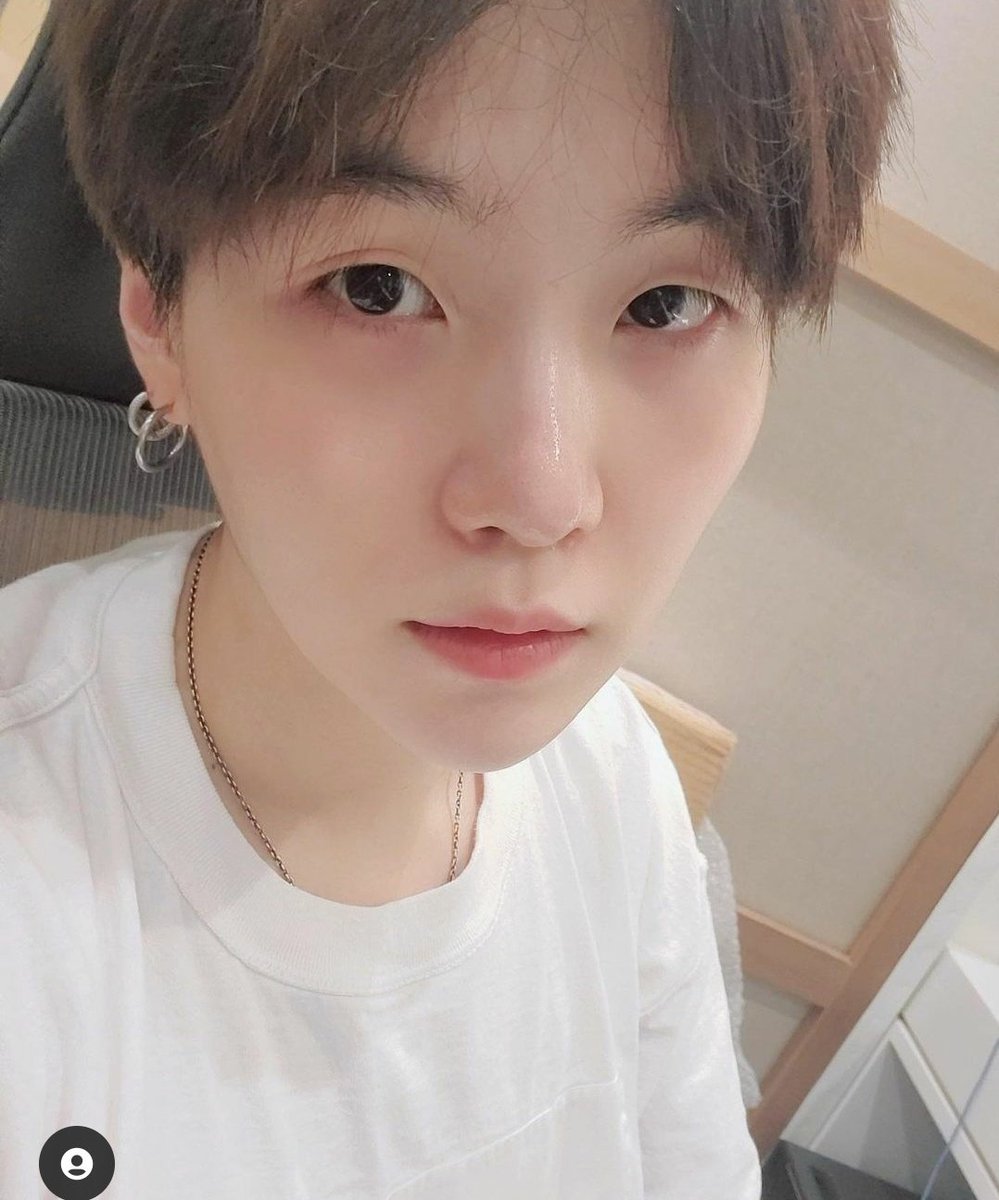 More selfies. So cute