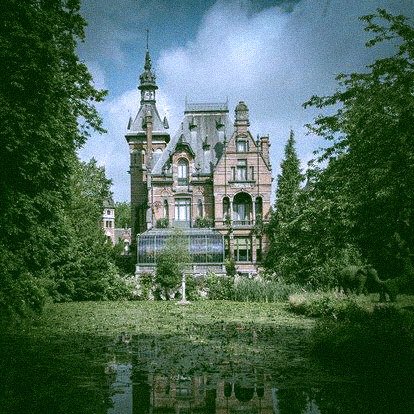 haknyeomz's tweet photo. ## Syndrigasti

— Three best friends, Jacob, Younghoon, and Hyunjae, finds a peculiar home in the woods. And soon meets their new addition to their group.

“Hi I’m Kevin, and I’m one of the oldest here, how could I help you three? You guys don’t seem to be.. peculiar” https://t.co/XwHnAFnXmM