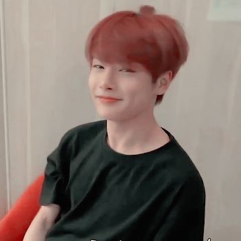— jeongin being iconic; a happy birthday thread  #Straykids  #MaknaeINOnTopDay  #happyINday  #skz