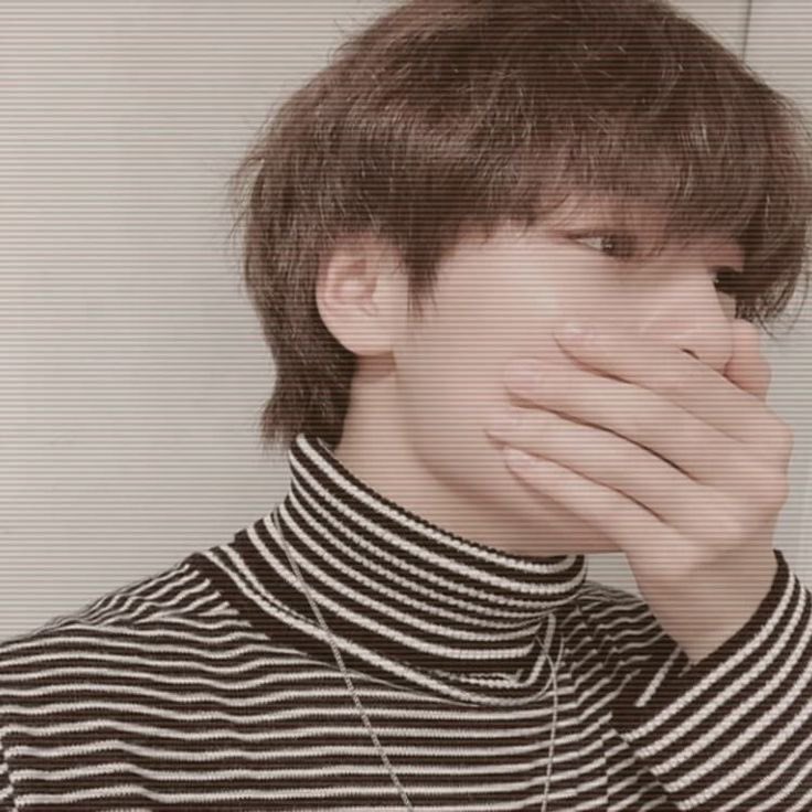 — jeongin being iconic; a happy birthday thread  #Straykids  #MaknaeINOnTopDay  #happyINday  #skz