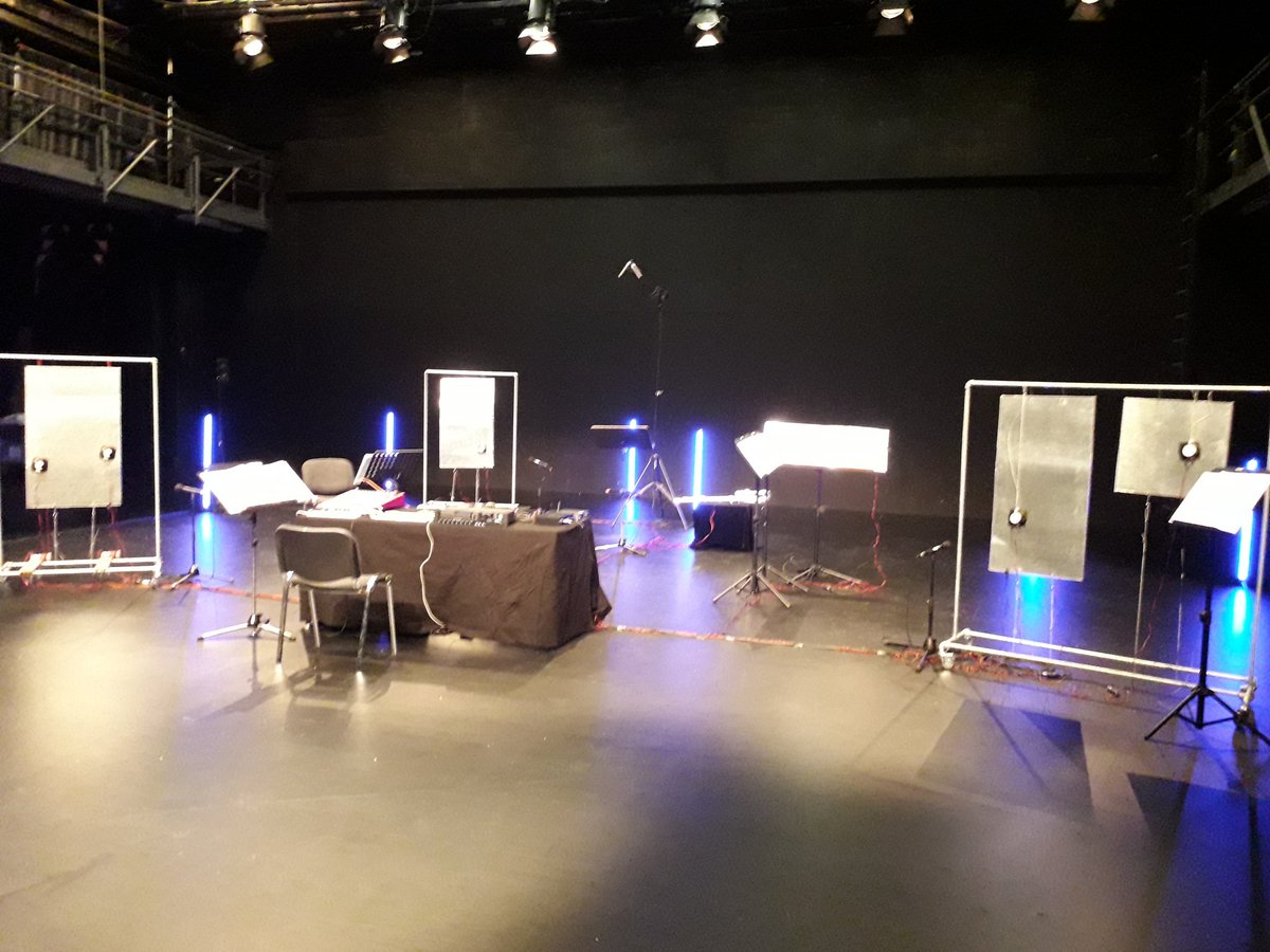 Getting ready for ECLAT. Playing for @MariaKalesnikava with her <a href="/TRIOvis/">TrioVis GmbH</a>-á-vis