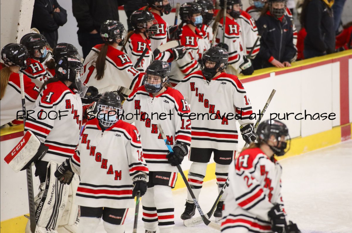 . @WHSLGirlsHockey vs @HarborwomenHock on Hingham Senior Night. @HGHockey takes it 3-0. @SLakeathletics @WHathletics @HarbormenNews 
More photo's in the game gallery at stevengilbert.smugmug.com/WHSL-Girls-Hoc…