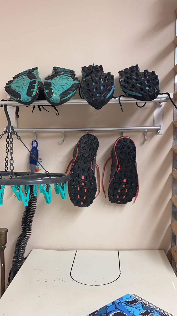 clodsb's tweet photo. @WeAreRunner247 My other half has made me a shelf above boiler, works perfectly 👍 https://t.co/My3vhrWhXr