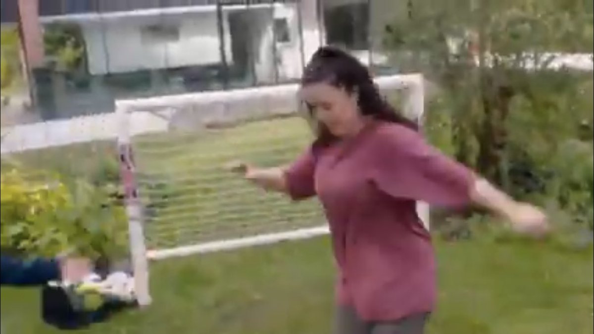 tracy beaker (bkup) (@tracy_beakerx1) on Twitter photo 