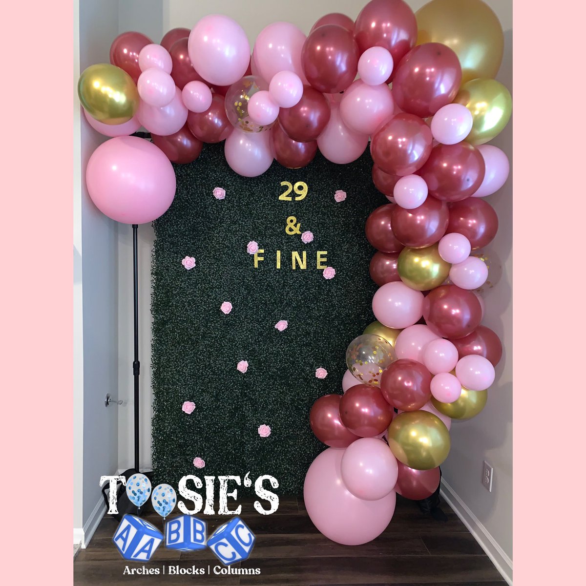 ttoossiiee's tweet photo. Balloon Garland ONLY * 💖
Thank you for letting your event be as easy as A B C!💙✨
Happy Birthday Jalisa💖
*grass wall can be done upon request
#eventstylist #eventdecor #balloongarland #balloondecor #birthdays #29fine https://t.co/zSHZ8wrAjh