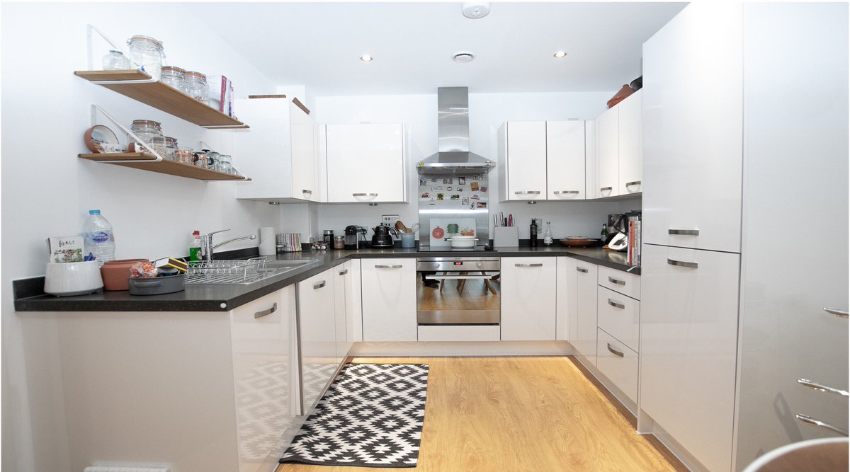Luxury #Camberwell #flat FOR SALE £425,000 Huge terrace/balcony Next to #Burgess Park 02080905472