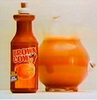 CraigDrebit's tweet photo. What happened to Brown Cow?

Did Big Chocolate Milk take it and ruin it sometime in the past?
I miss that cool, pop-up lid.  #moolicious https://t.co/6s9VN3Givq