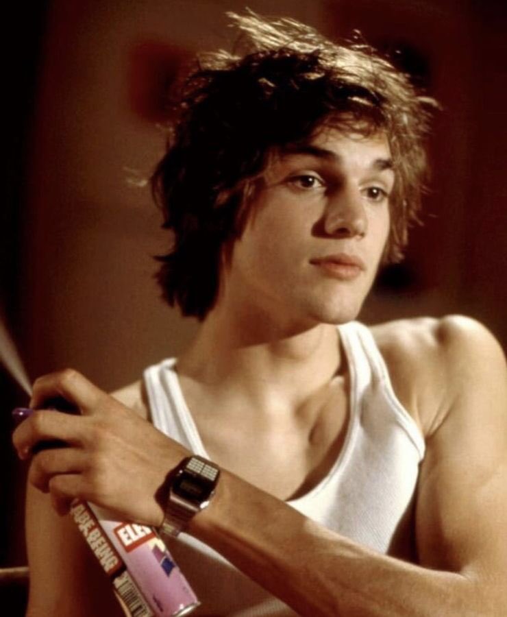 Happy bday to ashton kutcher <3 my man crush everyday 