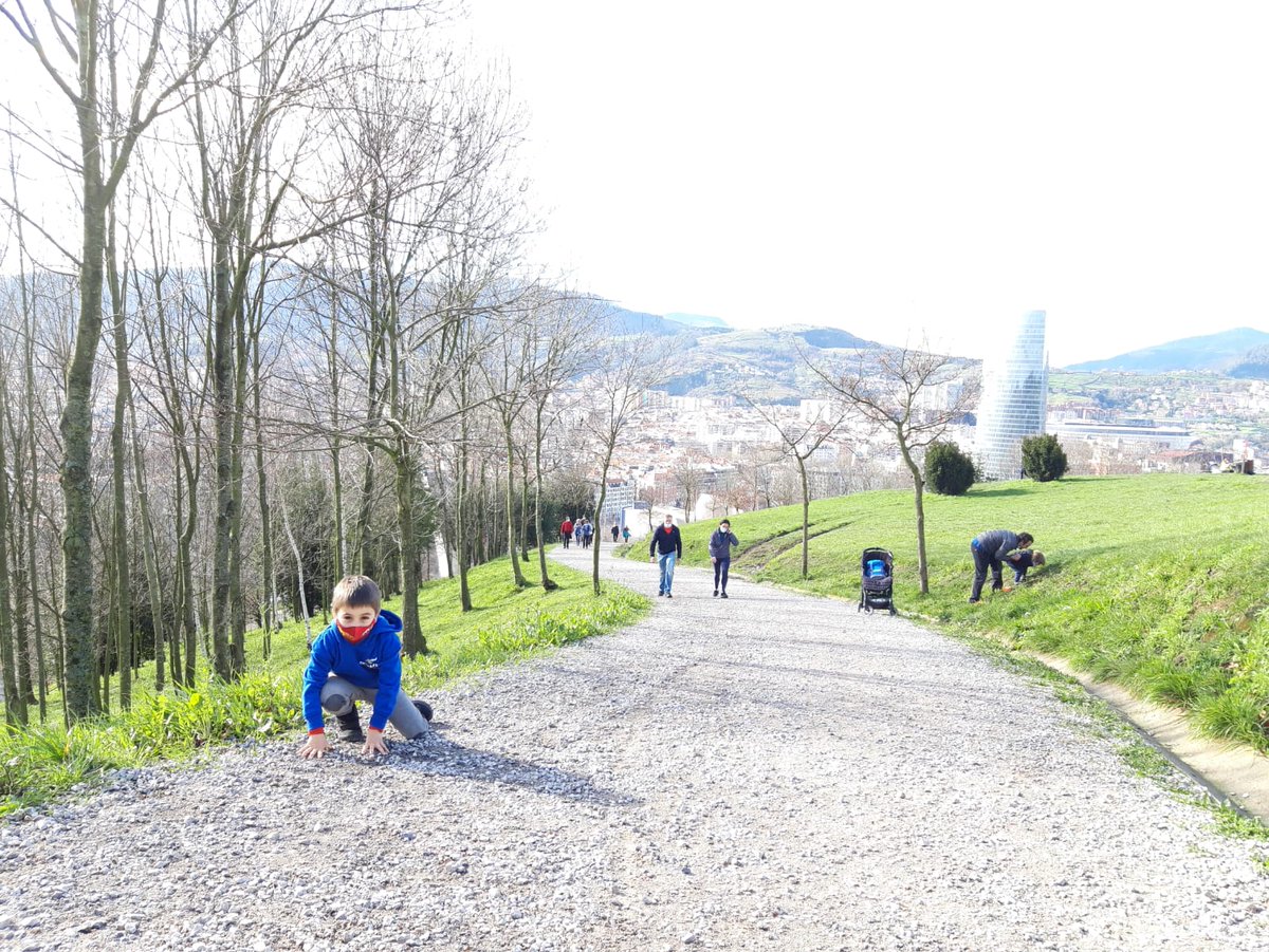 DanokBatClub's tweet photo. Otro finde intenso de actividades para nuestro futbol escolar.
* Finde: etapa de montaña por localidad de origen y un reto técnico.
* Entre semana: 2 sesiones de Jitsi:
1- gincana motriz y cognitiva
2- dinamicas de grupo en colaboracion metologia/psicología
#danok https://t.co/EMGhmjUiKW