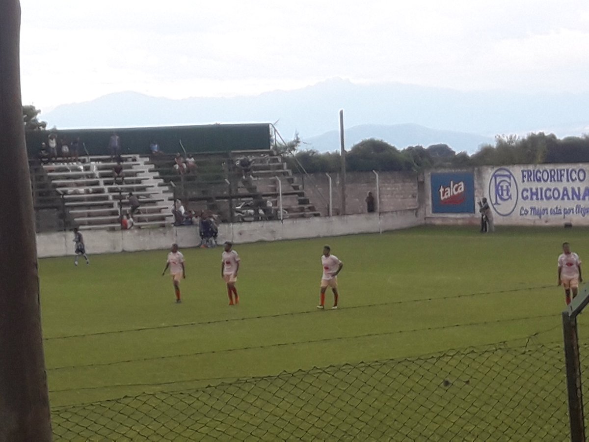 #RegionalAmateur || Goool de #GyT Segobia a los 35' ST abre el marcador para el albo. #DvoLaMerced 0

<a href="/RocioDelHuertok/">Rocío ⭐⭐⭐</a>