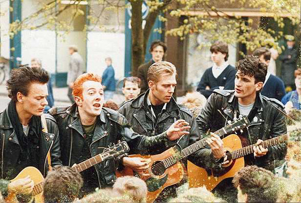qrpress_'s tweet photo. #InternationalClashDay ¡Feliz Día Internacional de The Clash! Hoy se cumplen siete años del día en que comenzó a celebrarse a la legendaria banda encabezada por Joe Strummer: https://t.co/FOjm2fyHpl #EfemérideQRP #ClashForClimate #TheClash https://t.co/M8yBw85u2m