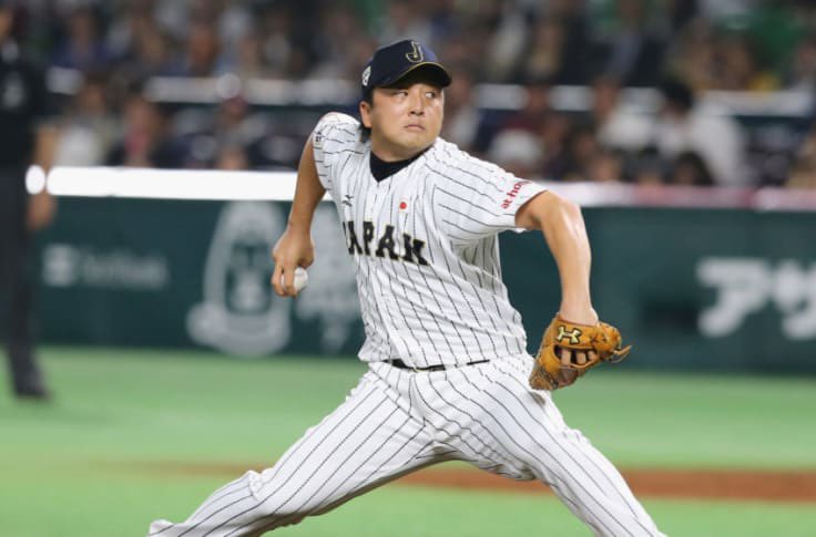 BostonStrong_34's tweet photo. The Red Sox are close to a deal with Japanese relief pitcher Hirokazu Sawamura, 1.71 ERA in 21 innings last year for the Chiba Lotte Marines. https://t.co/X4p7yTZ6O2