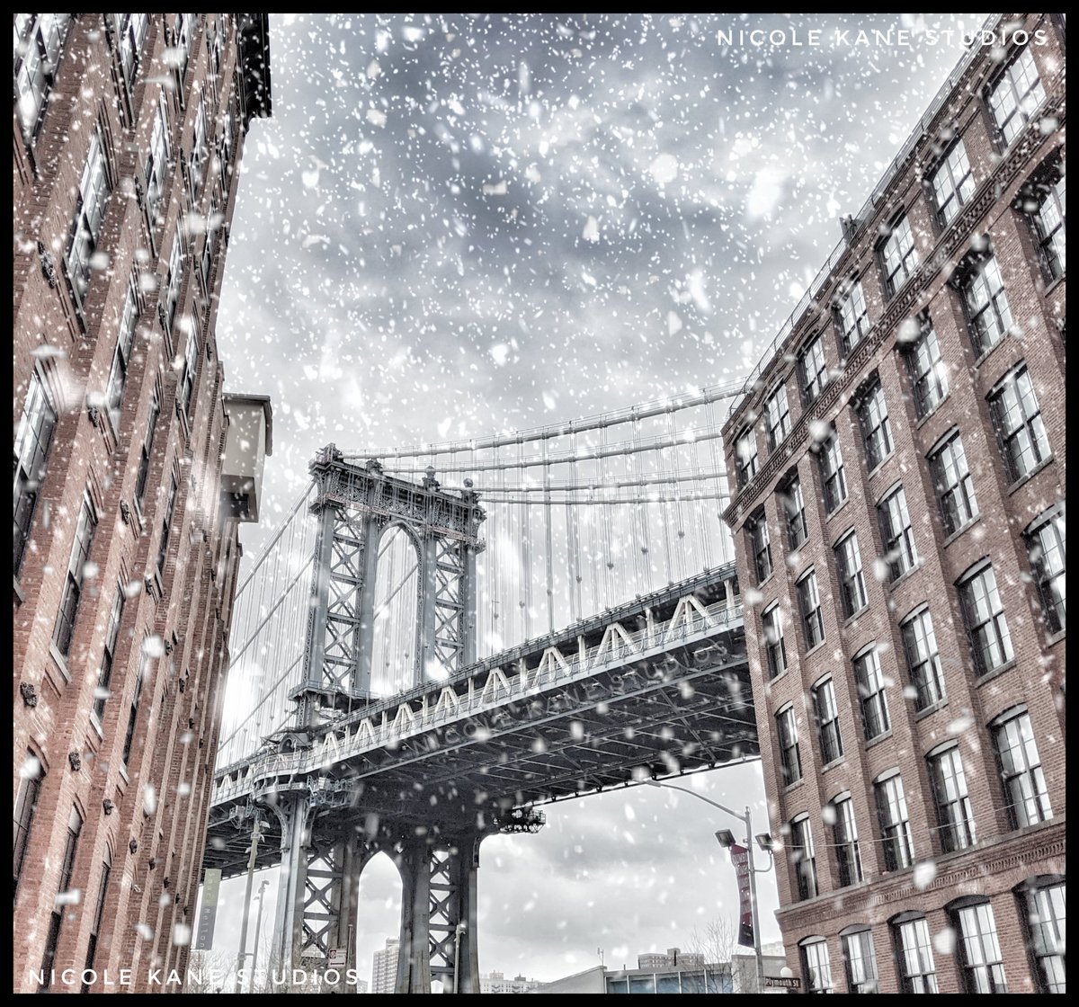 NKaneStudios's tweet photo. I think it's supposed to snow today.
Photo taken &amp; edited by Nicole Kane Studios. Permission to repost with credit
@nycfeelings @NYCDailyPics @online_newyork @travelnycig @NycPrimeShot @dumbobrooklyn   @NewYorkAREA  @nycdotgram @NYCDailyPics @NYC @nycgov @discovering_NYC @nycgo https://t.co/VSXgHAYJYy