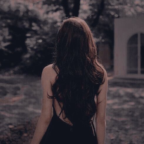 "𝐵𝑒𝑎𝑢𝑡𝑦 𝑚𝑖𝑔ℎ𝑡 𝑏𝑒 𝑑𝑎𝑛𝑔𝑒𝑟𝑜𝑢𝑠, 𝑏𝑢𝑡    𝑖𝑛𝑡𝑒𝑙𝑙𝑖𝑔𝑒𝑛𝑐𝑒 𝑖𝑠 𝑙𝑒𝑡ℎ𝑎𝑙"

    𝑨𝒔𝒕𝒐𝒓𝒊𝒂 𝑱𝒂𝒅𝒆 𝑮𝒓𝒆𝒆𝒏𝒈𝒓𝒂𝒔𝒔.   

       𝑺𝒍𝒚𝒕𝒉𝒆𝒓𝒊𝒏, 𝒄𝒖𝒂𝒓𝒕𝒐 𝒂ñ𝒐. 
              
  ‘𝒫𝓊𝓇ℯ 𝒷𝓁ℴℴ𝒹, 𝓈𝒶𝒸𝓇ℯ𝒹 28’  

￤↻ + ♡￤