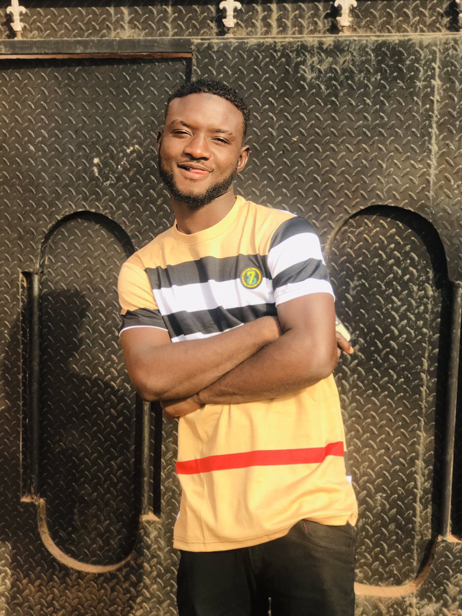 EarlBoni's tweet image. Now am focused on the things of life, am trynna get bread while i still survive, feed my families, pay my bills give dem peace of mind. Am trynna get my nigga out the street put them in class....🎶
#Musatheep
#Hmcd