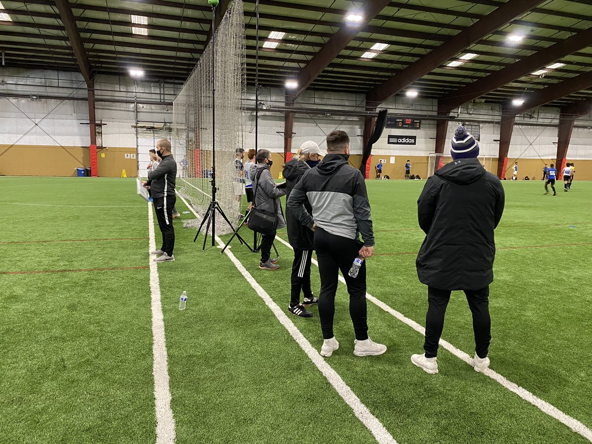 SportingNE_FC's tweet photo. Snow 🥶 didn’t stop the SOFC Boy’s ⚽️ College ID from kicking off to a great start. It’s awesome to see all the college coaches coming out to watch some of the best talent in the Midwest. #sofcimpact #collegeID Games sessions recorded w/ @veocamera https://t.co/HBAPxgKo24