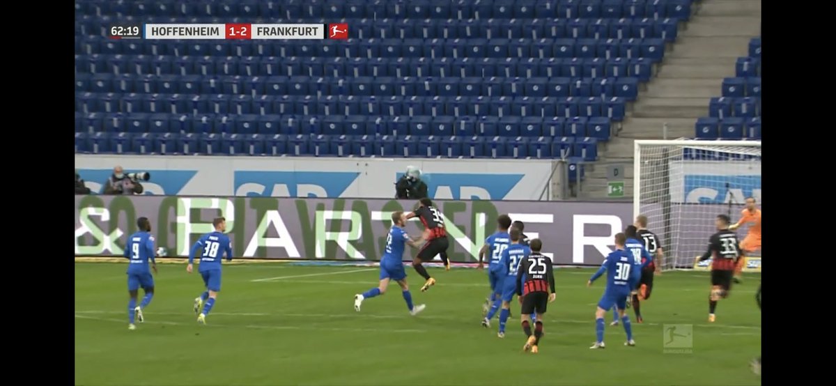 4. Richards is well behind the scorer while the next most ballside teammate is touch close to the jumping runner who came across Richards’ front shoulder, all 3 were at roughly the same depth at the time of the kick: