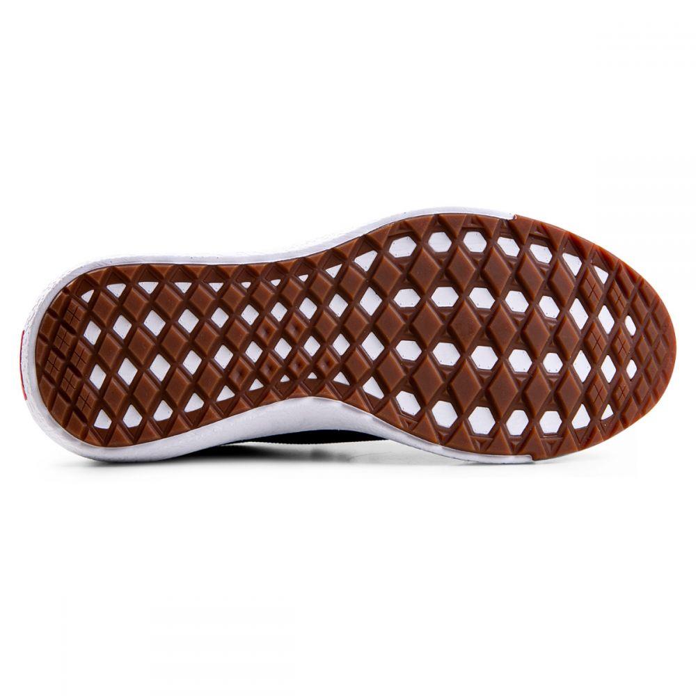 The Store tweet media