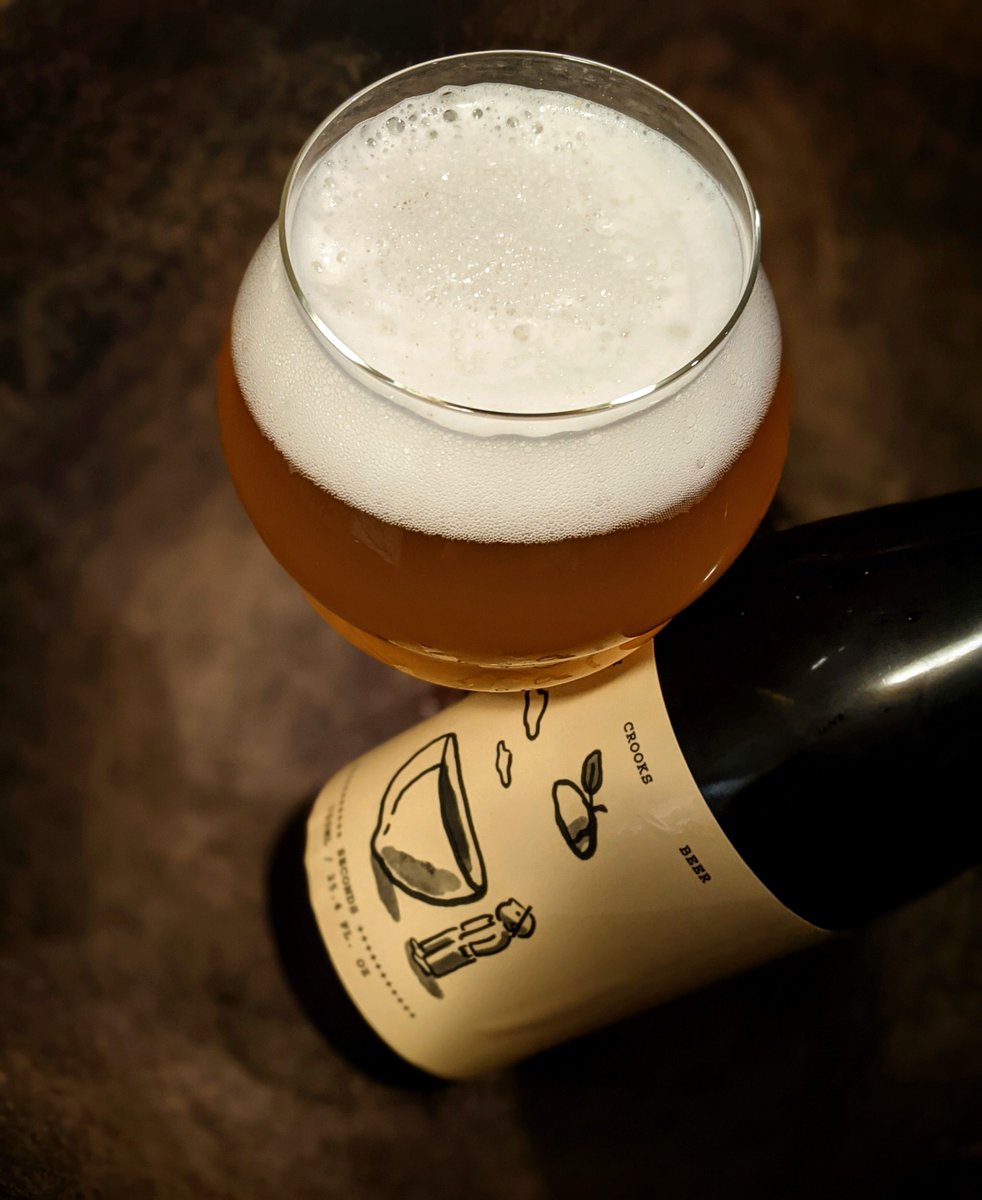 theFerventfew's tweet photo. Subscriber Dan C. is drinking some @halfcrooksbeer farmhouse beer https://t.co/3xKS7A9RDQ