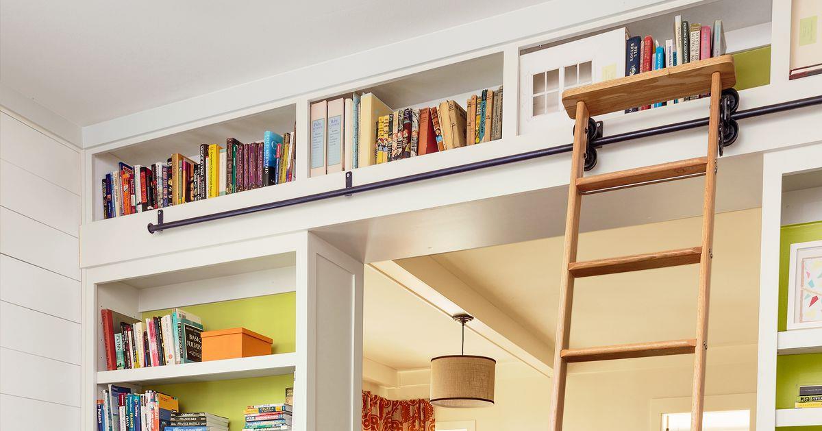 SELLINGALABAMA's tweet photo. 7 Surprising Built-In Bookcase Designs https://t.co/YkSii6JXvl https://t.co/822nl3RhIK