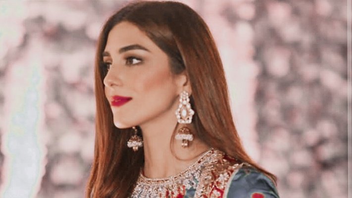 officialmayaali's tweet photo. Industry ka saraa husn tou "Maya Ali" k pass hai 💥💯 https://t.co/m6wufwnETy