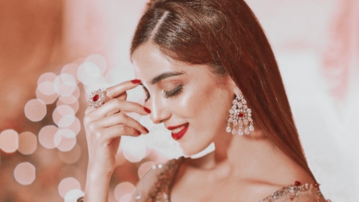 officialmayaali's tweet photo. Industry ka saraa husn tou "Maya Ali" k pass hai 💥💯 https://t.co/m6wufwnETy