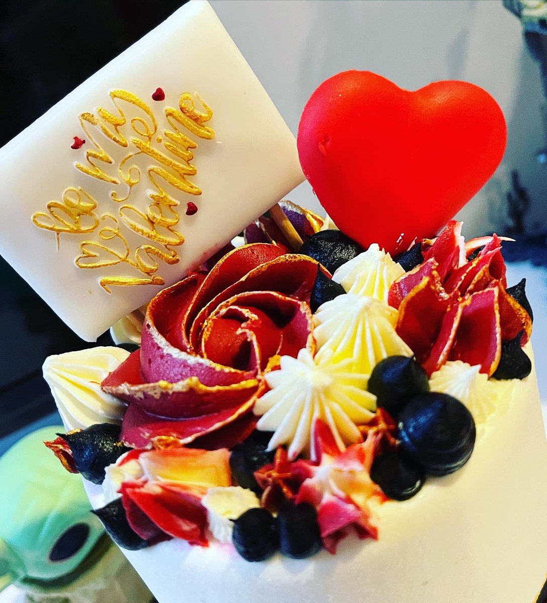 cakes_way's tweet photo. It’s been a good week here at CVW... we’re keeping busy during #Lockdown3 
:
:
#StaySafe #StayHealthy #Cake #HertfordshireBakers #Bakers #TikTok #Valentines #LockdownBirthday https://t.co/y64pWTGvk5