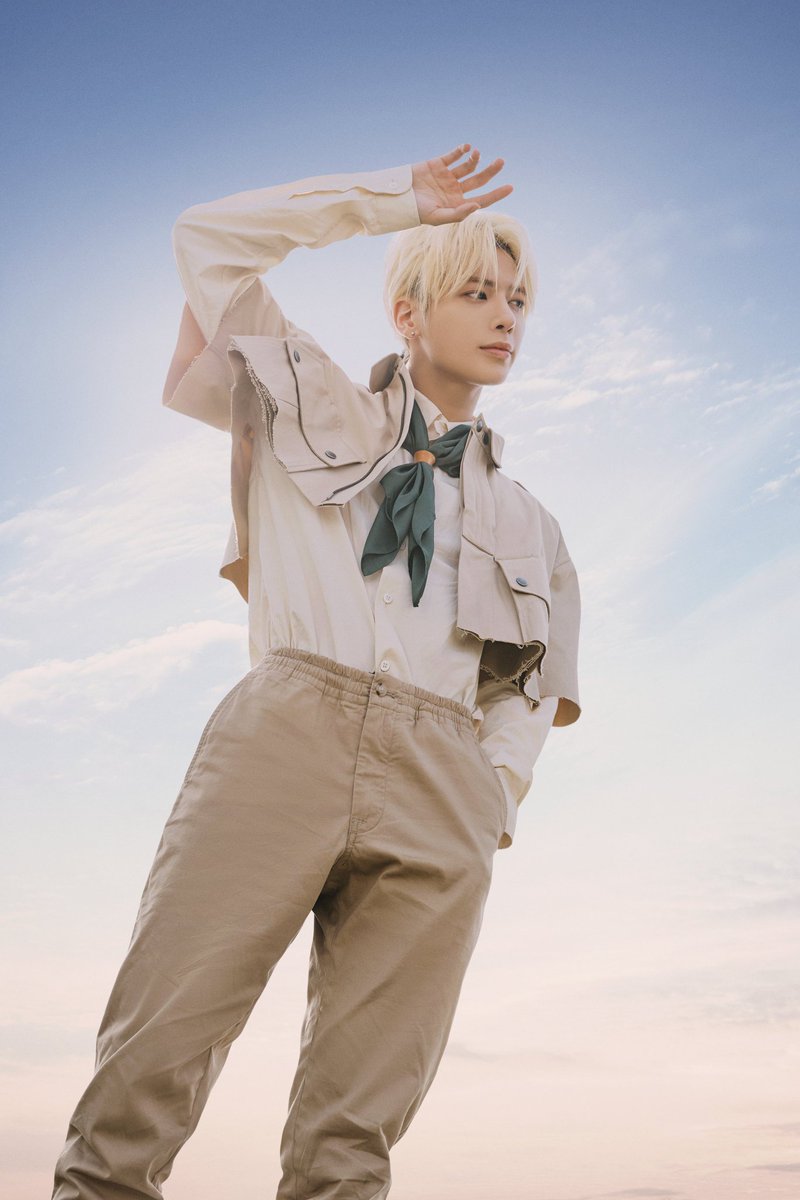 GalleryMoa's tweet photo. 🐾  -POEMAS- 
@TXT_members @TXT_bighit 
#kangtaehyun #taehyun #TOMORROW_X_TOGETHER #TOMORROW_X_TOGEHTER #TXT #TXT_TAEHYUN https://t.co/M2sQlNI100