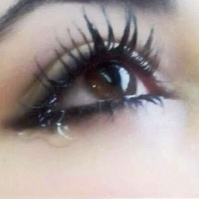 مسائ : عشقي لـ قلبك♥️
وَلـ تفاصيلك لـ صوتك وَلذة حديثك  
مسآئي آنت وكل ما آعشقهَ بك