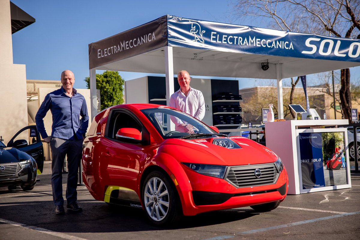 SOLO_Automotive's tweet photo. We're excited to continue to bring the SOLO experience to our retail locations. Our latest stop on the SOLO Drive Tour: Arizona. https://t.co/7MruQBmZmb