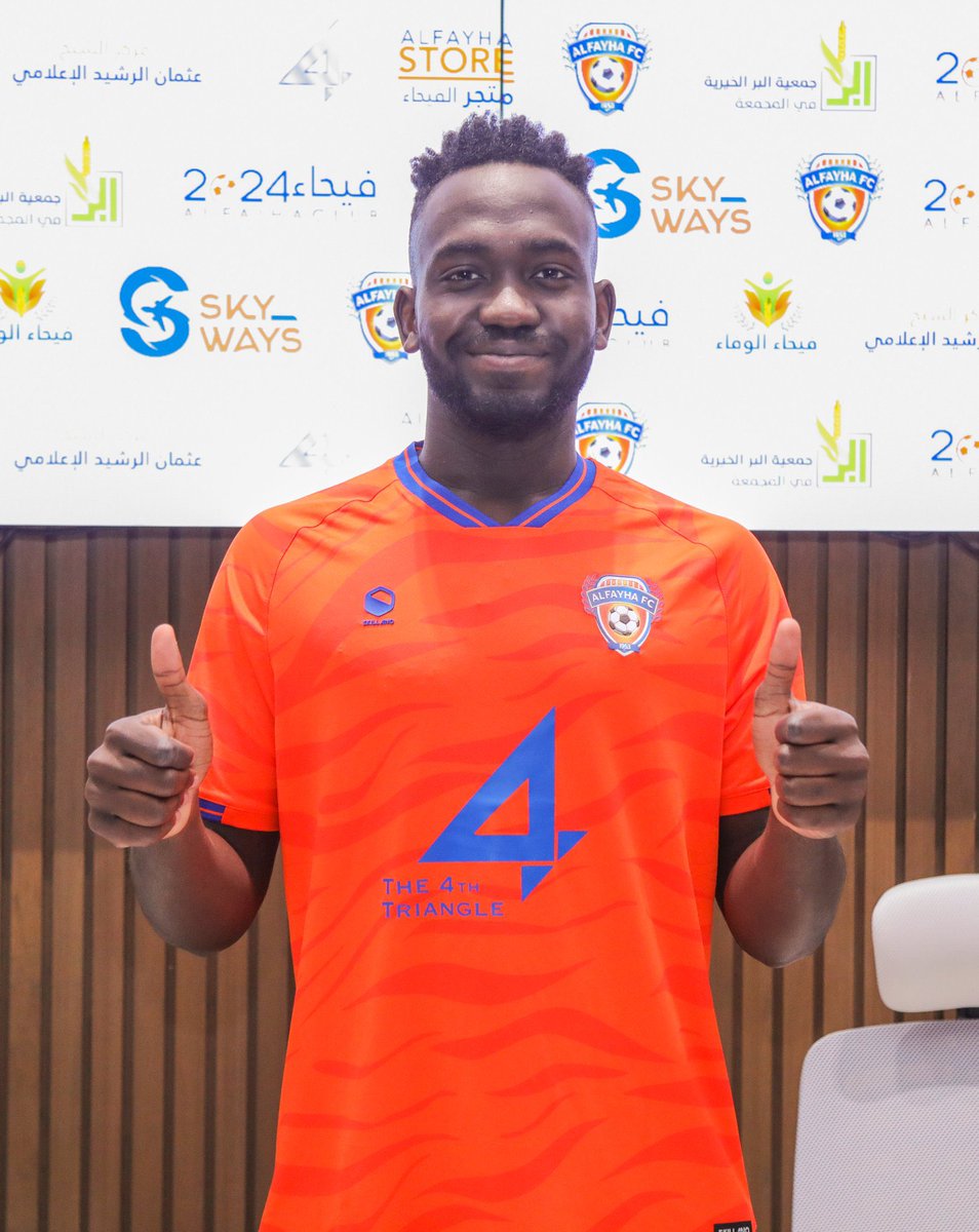 A_tra4's tweet photo. بسم الله الرحمن الرحيم .. خطوه جديدة تحدي جديد يارب توفيقك 💙🧡. https://t.co/ESuPdulXIB