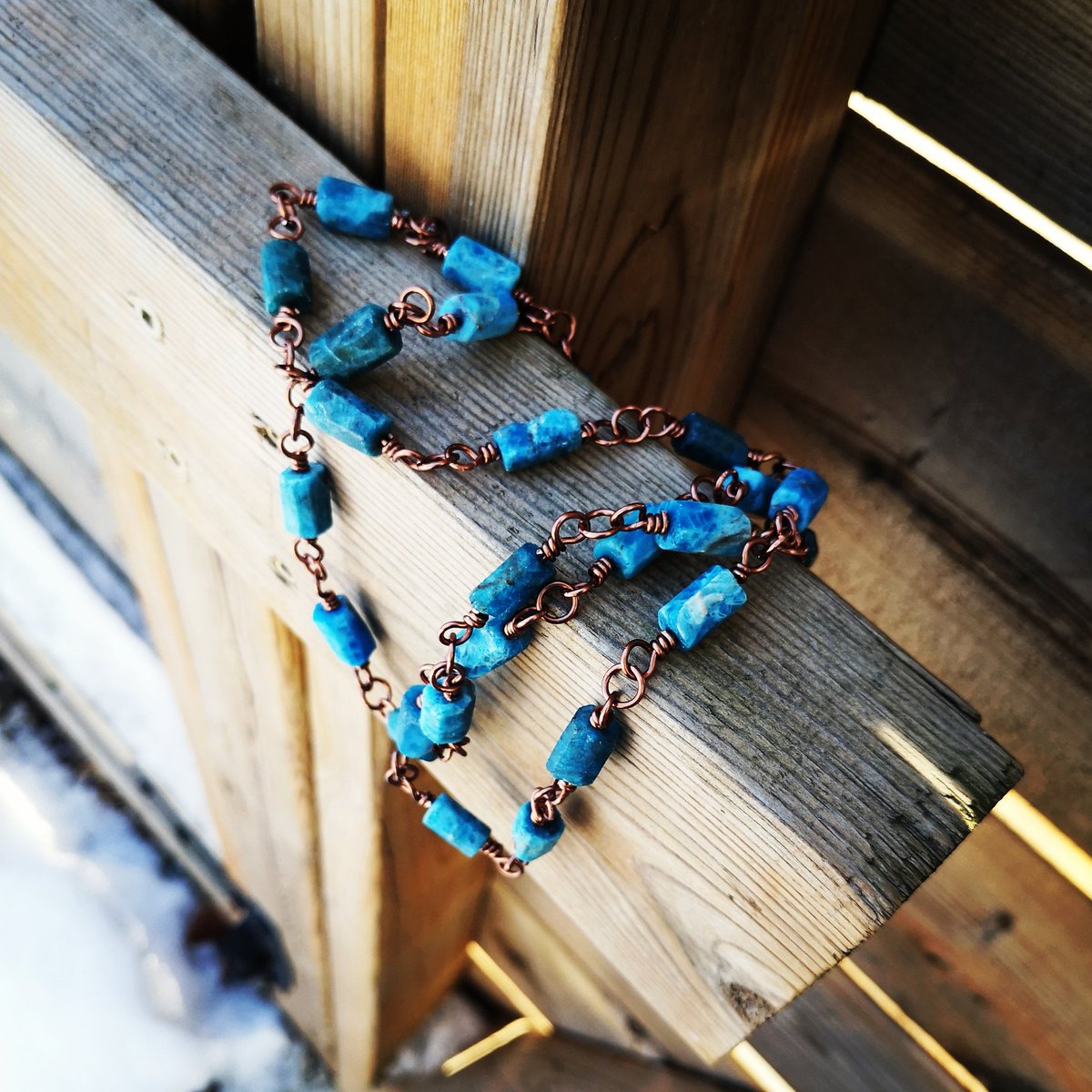 A little Blue Apatite to invigorate you! Happy Sunday!  Have an awesome day! #blueapatite #sunday  #healingjewellery #healingcrystals #wireworkjewelry #wirework #shoplocal #niagara