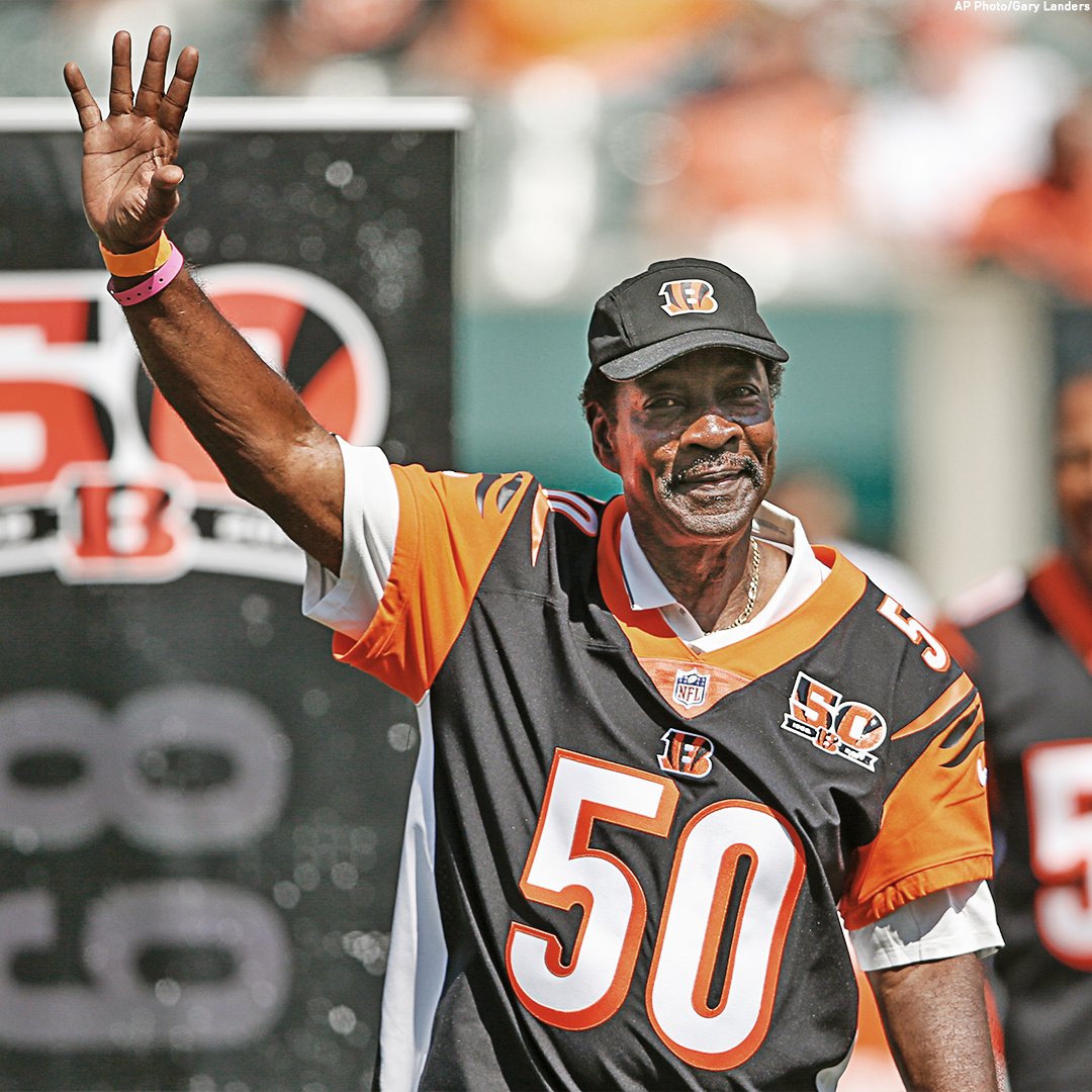 We are extremely disappointed Ken Riley was not featured in the "In Memoriam" segment during last night’s NFL Honors.
Ken left a great impact on the Bengals and the NFL. His legacy deserves to be honored among the greatest to ever play the game. https://t.co/3SDkupZjga