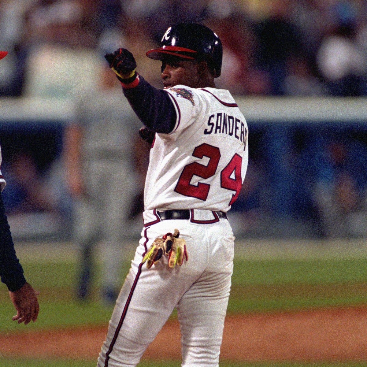 MLB Vault on X: Deion Sanders is the only player to have appeared in a  Super Bowl and World Series.  / X