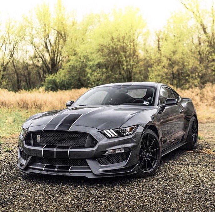 WowThatCar tweet media