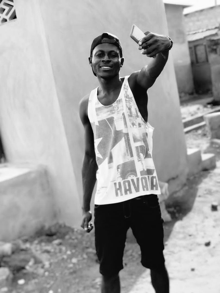 Fuck612's tweet image. 14TH will be another thing. Will see the guys wey dem gals can't afford even boxers 😂🏃‍♂️🏌️‍♂️