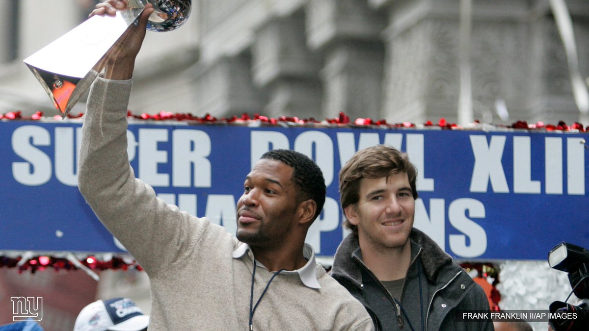 CruzinParadise's tweet photo. @JustinTuck Iβm leaning towards the #Bucs itβs not like #Brady is playing against the #GiantsDefense #FrontFour #SuperBowl #SuperBowlWeeknd https://t.co/wCjIZvwSQw