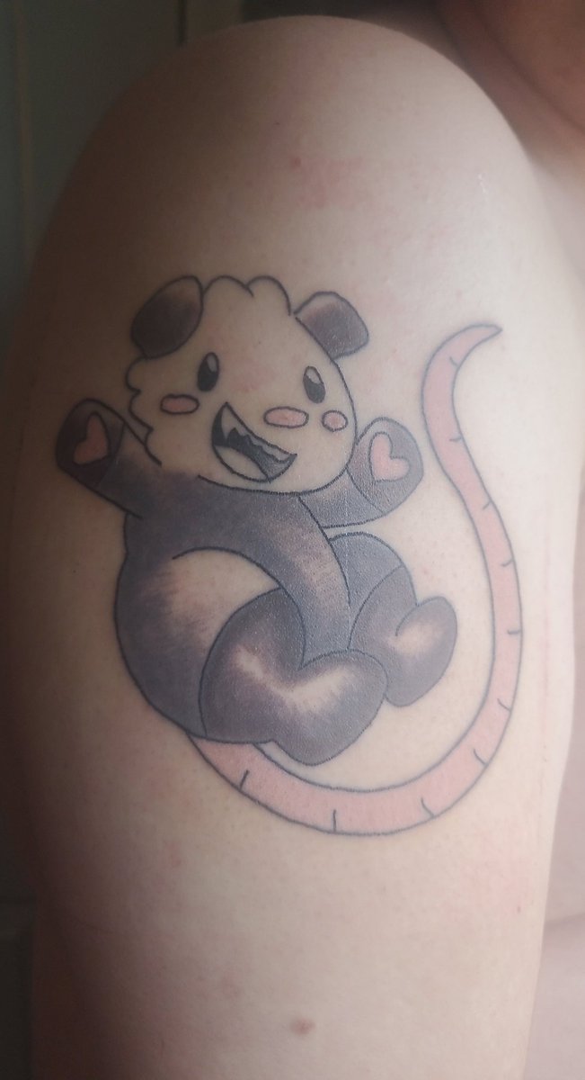 LucidDimarco's tweet photo. @NADDPod @eaxford i hope you like my pawpaw tattoo 🥰🥰🥰 https://t.co/nxJER3hwmE