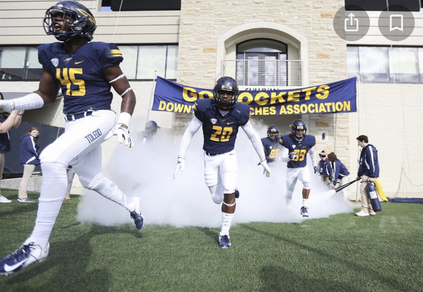 DOUBLEME_10's tweet image. Blessed to receive my 1st d1 offer from the university of Toledo 🚀🔥@210ths @CoachCandle @RickyCicconeUT @LetsMeetAtTheQB