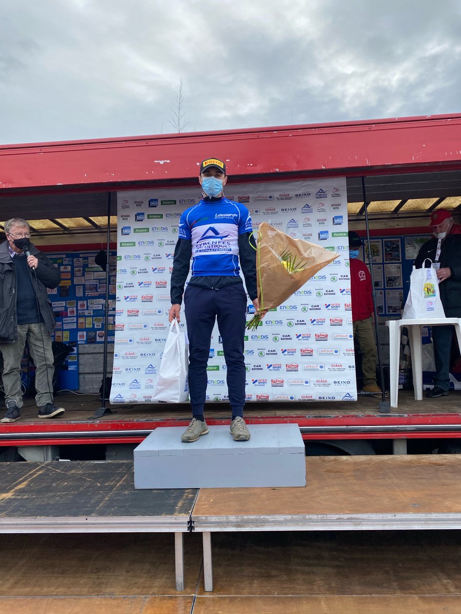 LescarDN's tweet photo. 1er we de course 1er Podium pour l'équipe sur la 2e J de l'Essor, pour Titouan Guy meilleur régional NA
@PetillonVincent @Sandrinlafargue @VilledeLescar https://t.co/2XnUMz0F2w