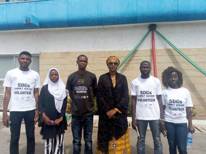 KwaraSDGsChamps's tweet photo. Happy Birthday to our Country Coordinator @WorldsLessonNG and founder of @DEANinitiative 
Semiye Michael @semiyemichael

Happy Birthday to Senior Special Assistant to @RealAARahman on #SDGs Dr. Jamila Bio Ibrahim @DrJamila_Bio 

We celebrate you!

#SDGsHero 

@KwaraSDGs https://t.co/2BousbSNMN