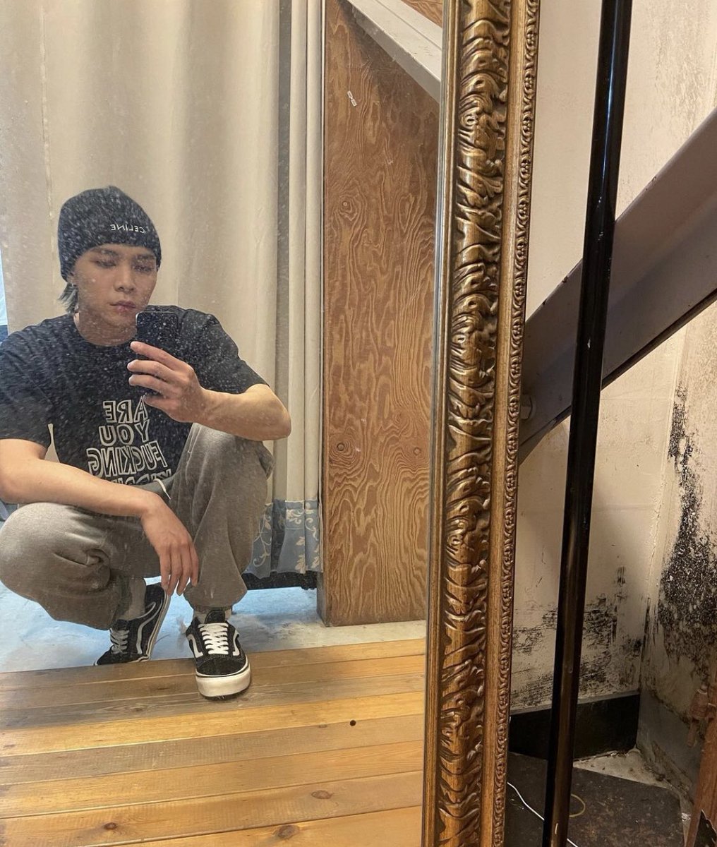 ulsoo's tweet photo. who even are you https://t.co/yA0aj0MGbr